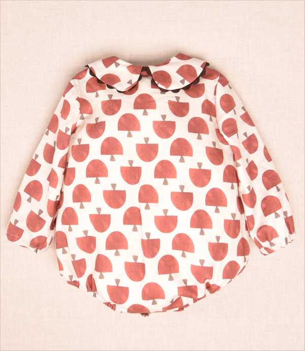 Pelele estampado setas