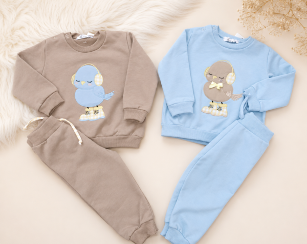 Conjunto deportivo pajarito camel