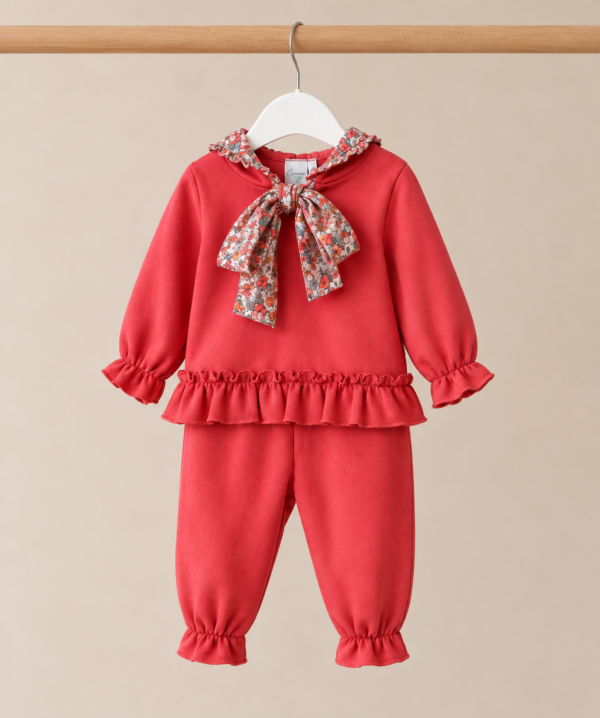 Conjunto deportivo cuento otoño coral